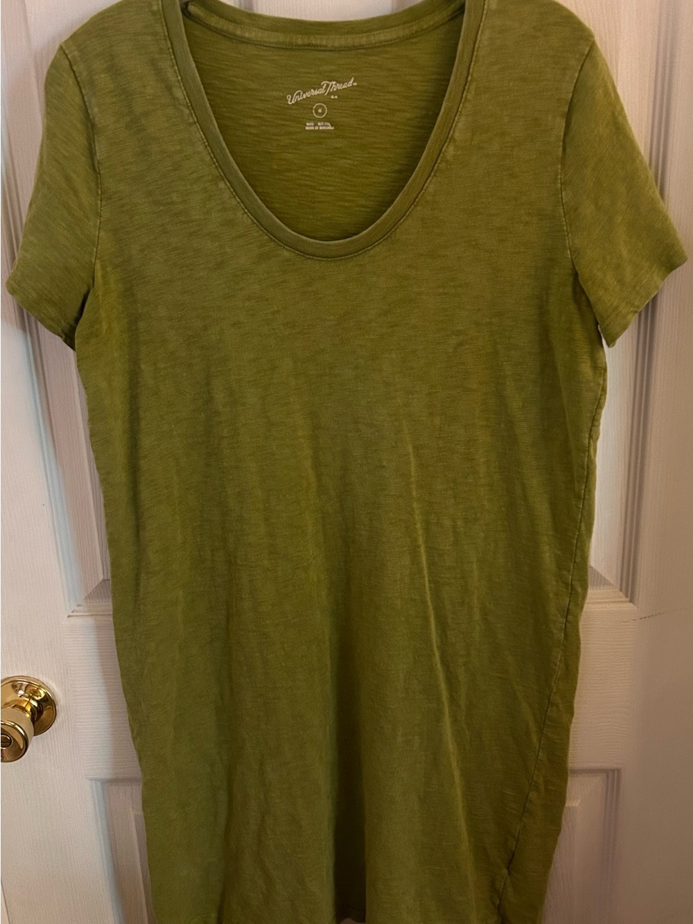 Universal Thread Olive Scoop-Neck Short Sleeve Tunic